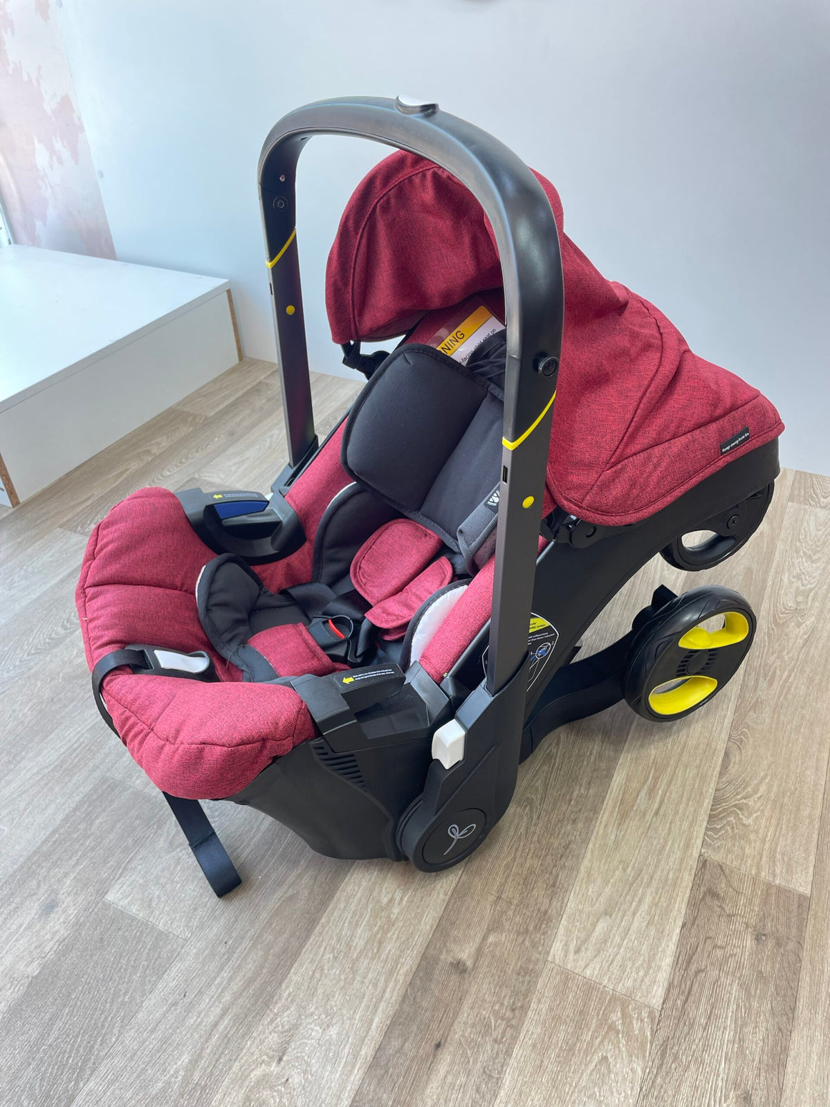 Poussette 2-en-1 siège-auto – Design DOONA