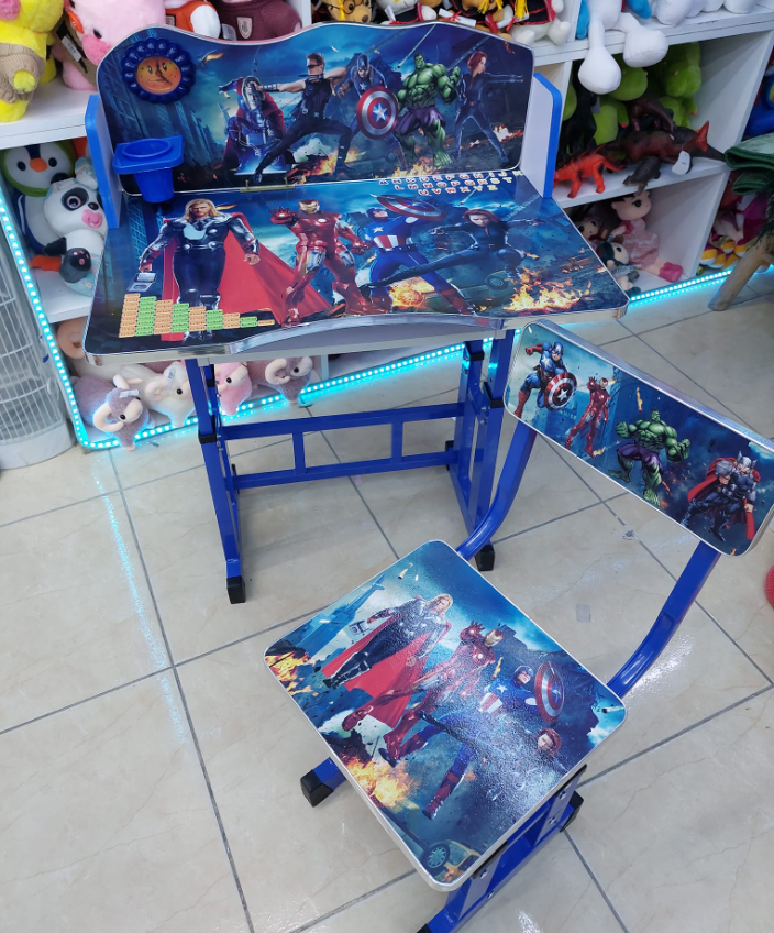 Pack Bureau & Chaise Scolaire Youbi Toys – Édition Spéciale Marvel Avengers